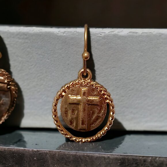 AREA STARS 14K Gold Plated Earring Set - Picture 4 of 4